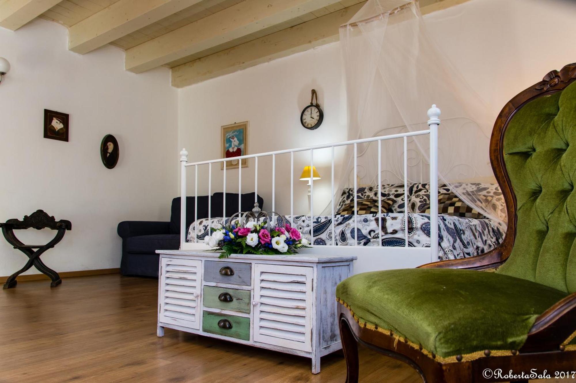 Agriturismo Monaci Templari Seborga Pokoj fotografie